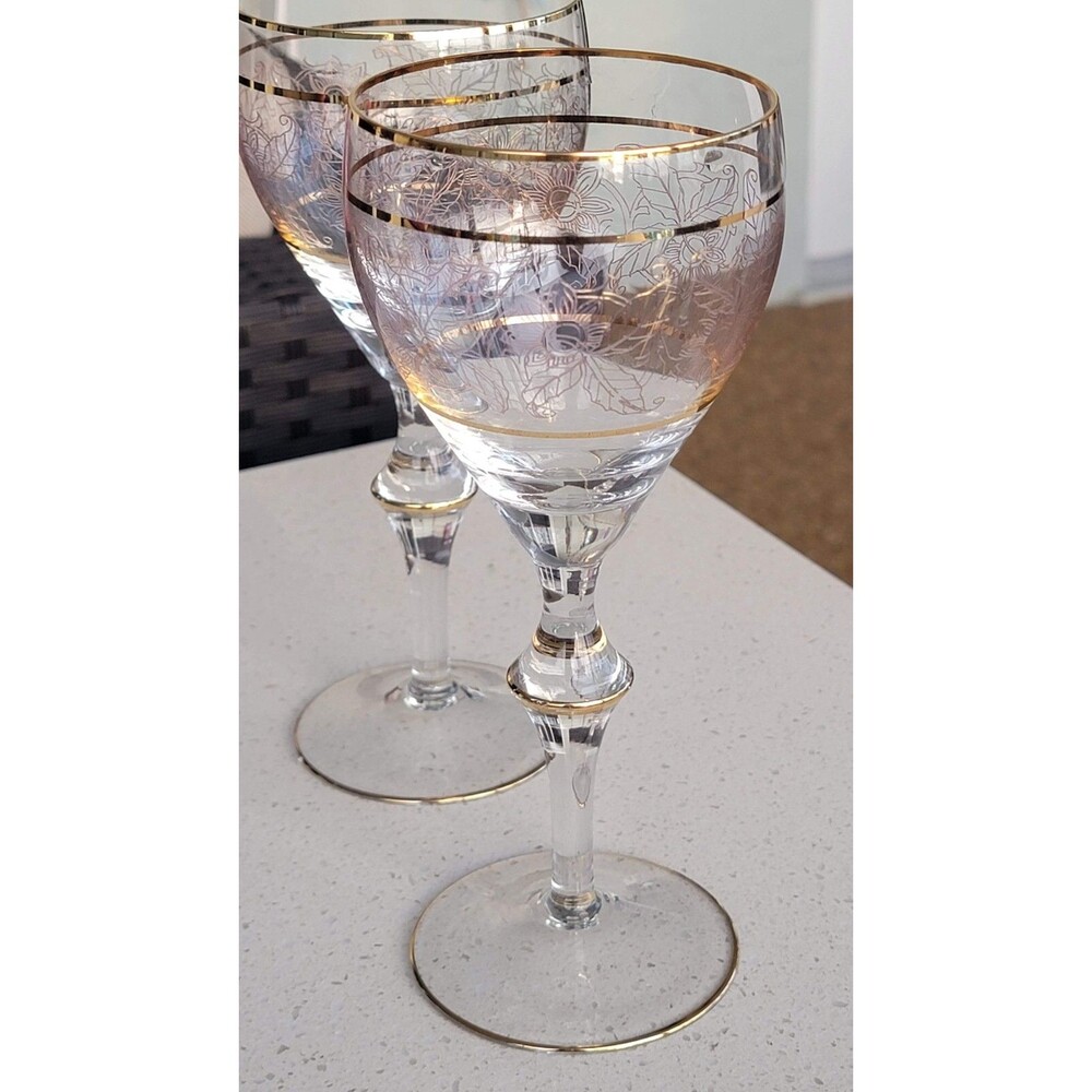 Vintage Crystal Wine Glasses Gold Etched & Banded Stemware Set/2 - Picture 12 of 13